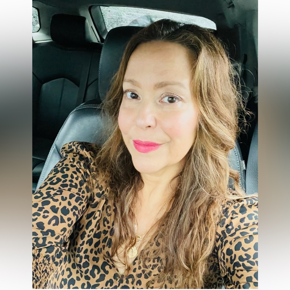 Meet your Posher, Gina